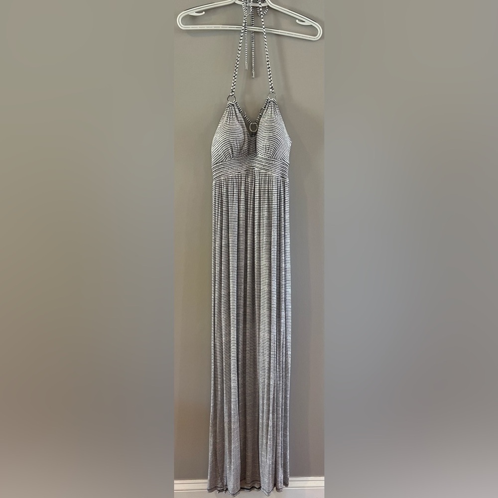 NWT GUESS Black & White Maxi Dress- X Small